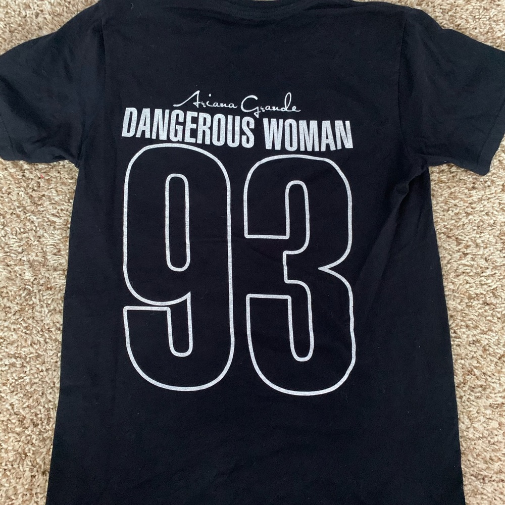 ariana grande shirt